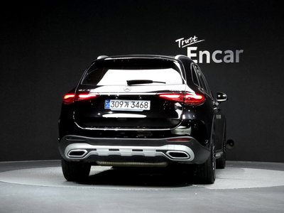 MERCEDES-BENZ GLC - 4