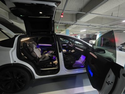 صورة 10 لـ 2023 Tesla MODEL X