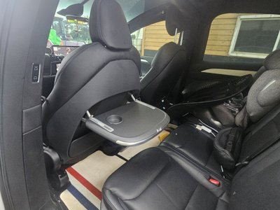 2023 Tesla MODEL X — миниатюра 19