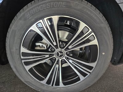 MERCEDES-BENZ E-CLASS - 6