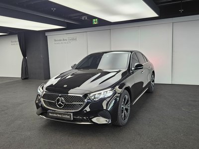 MERCEDES-BENZ E-CLASS - 1