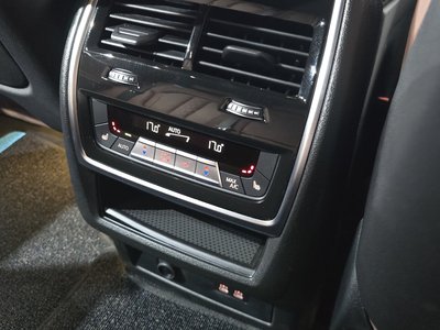 2023 BMW X5 缩略图 24