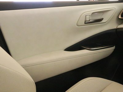 2025 Toyota CROWN CROSSOVER 缩略图 16
