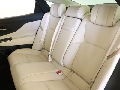 2025 Toyota CROWN CROSSOVER 缩略图 24