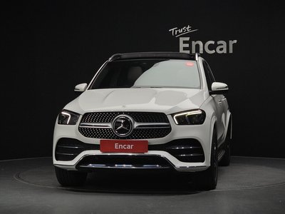 2021 Mercedes-BENZ GLE — фото 2
