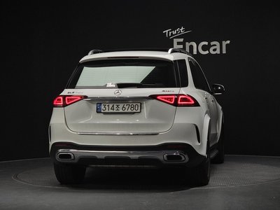 2021 Mercedes-BENZ GLE — фото 3