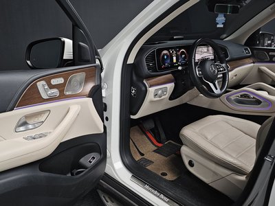 2021 Mercedes-BENZ GLE — миниатюра 11
