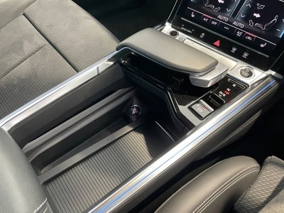 2023 AUDI Q8 SPORTBACK E-TRON thumbnail 27