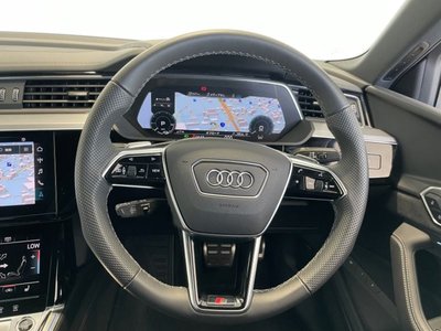 2023 AUDI Q8 SPORTBACK E-TRON thumbnail 16