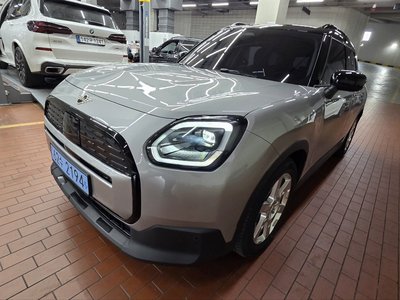 MINI COUNTRYMAN - 4