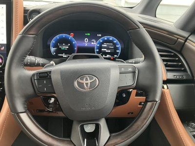 TOYOTA VELLFIRE - 8