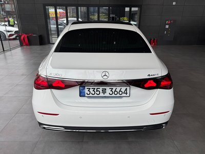 MERCEDES-BENZ E-CLASS - 6