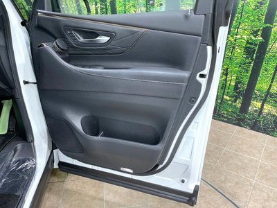2025 Toyota ALPHARD 照片 76