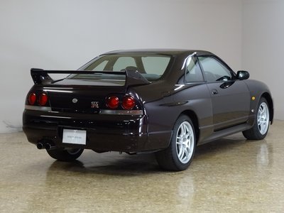 NISSAN SKYLINE GT-R - 7