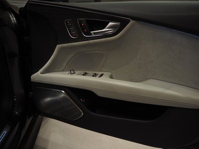 2016 AUDI RS7 SPORTBACK — миниатюра 22