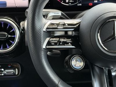 MERCEDES-BENZ GLB - 8