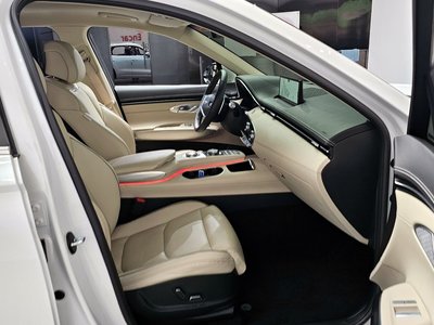 2022 Genesis GV70 — фото 10