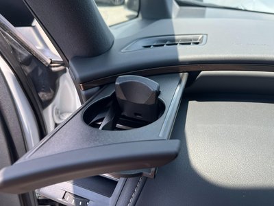 2025 Toyota ALPHARD 缩略图 64