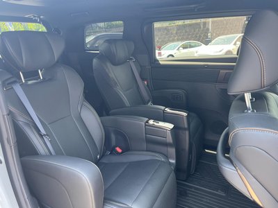2025 Toyota ALPHARD 缩略图 35