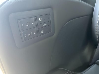 2025 Toyota ALPHARD 缩略图 36