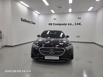 MERCEDES-BENZ E-CLASS - 2