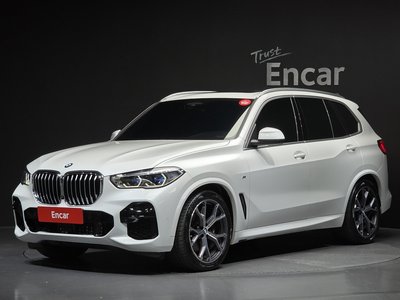 2022 BMW X5 — фото 1