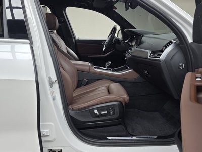 2022 BMW X5 thumbnail 16