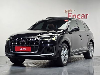 AUDI Q7 - 1