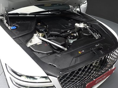 GENESIS G80 (RG3) - 7