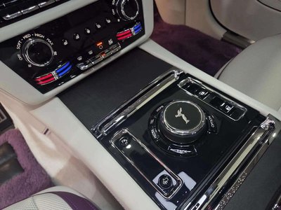 صورة مصغرة 13 لـ 2024 ROLLS-ROYCE SPECTRE