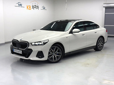 2025 BMW 5 SERIES 缩略图 20