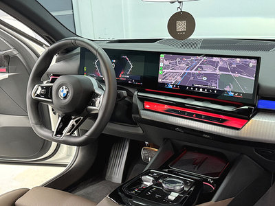 2025 BMW 5 SERIES 缩略图 12