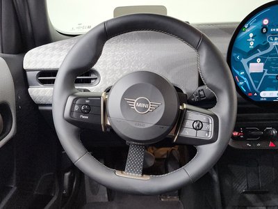 صورة مصغرة 18 لـ 2025 MINI COOPER S