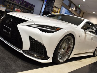 LEXUS LS - 2