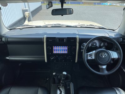 2017 Toyota FJ CRUISER — фото 7