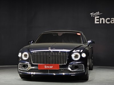 BENTLEY FLYING SPUR - 2