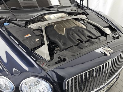 BENTLEY FLYING SPUR - 7