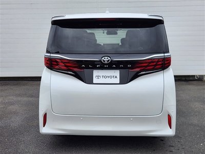 صورة 8 لـ 2023 Toyota ALPHARD