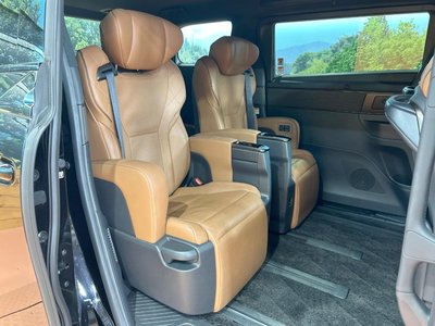 TOYOTA VELLFIRE - 9