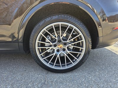 PORSCHE CAYENNE - 6