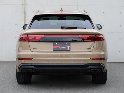 AUDI Q8 - 5