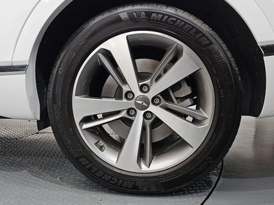 صورة 8 لـ 2020 Genesis GV80