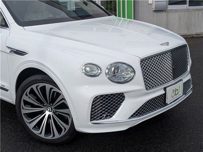 BENTLEY BENTAYGA - 6