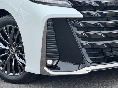 TOYOTA VELLFIRE - 9