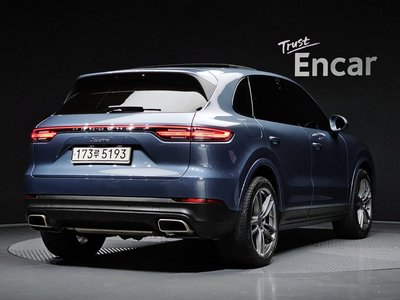 صورة 3 لـ 2020 Porsche CAYENNE