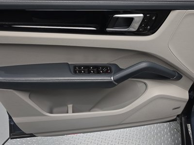 صورة مصغرة 14 لـ 2020 Porsche CAYENNE