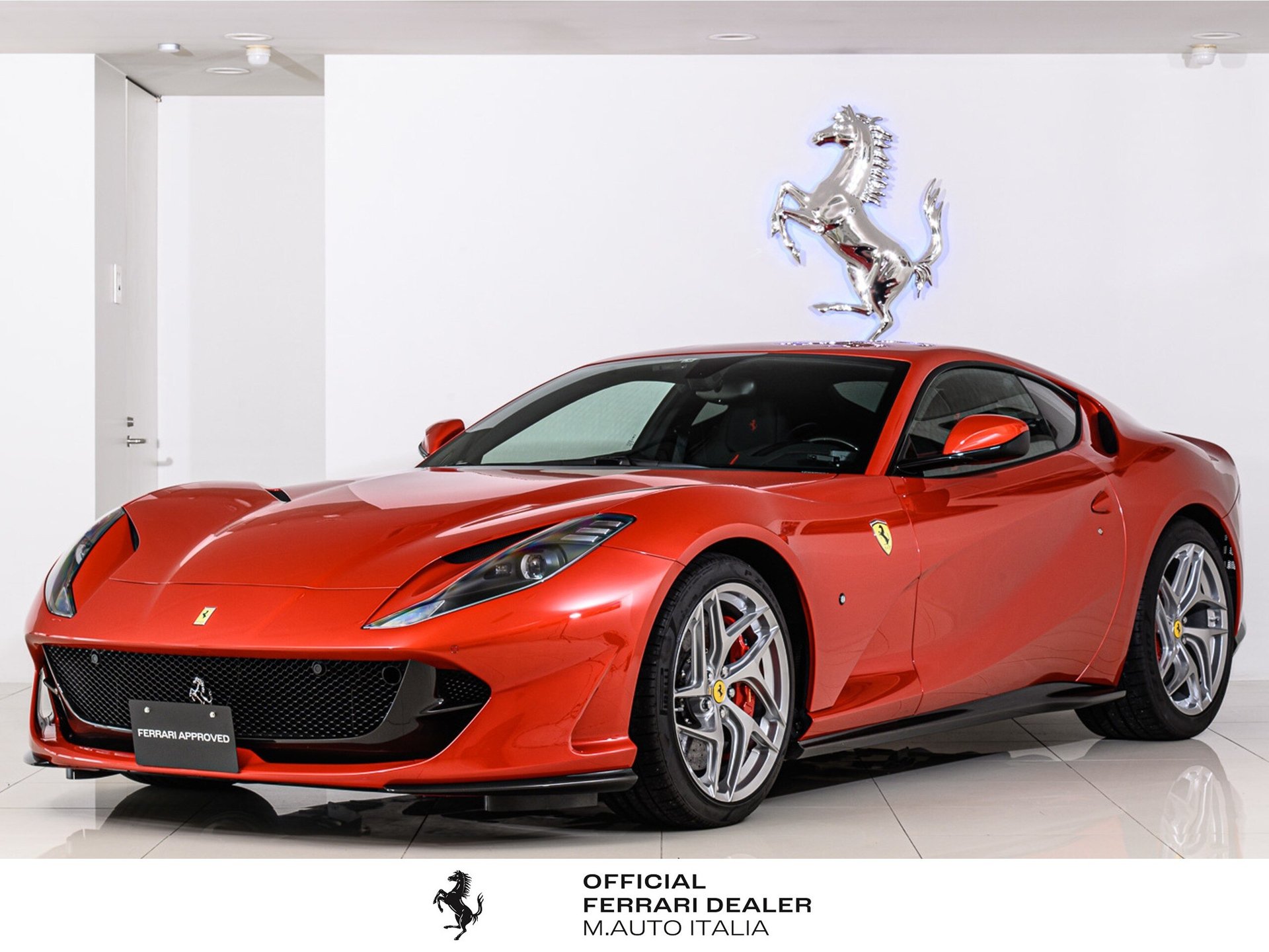 FERRARI 812 SUPERFAST - View 1