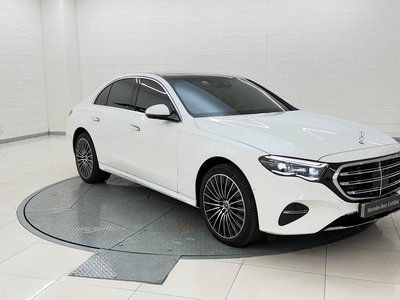 MERCEDES-BENZ E-CLASS - 5