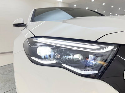 MERCEDES-BENZ E-CLASS - 10