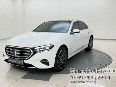 MERCEDES-BENZ E-CLASS - 1